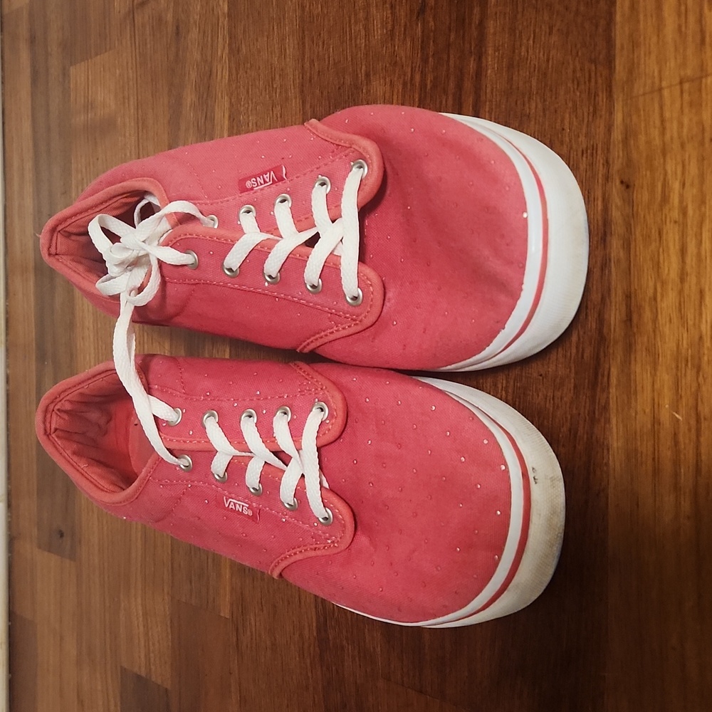 💙 Pink Vans